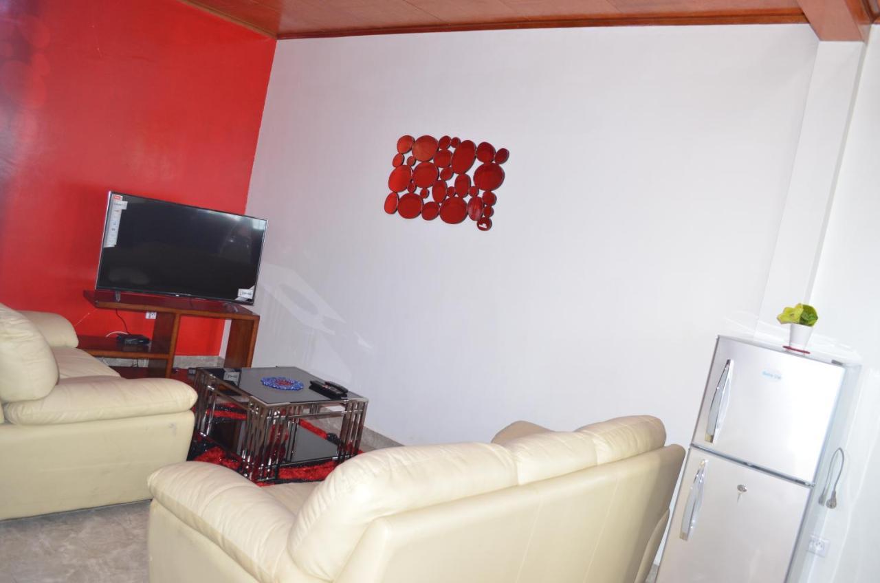 Vegas House Yaoundé Exterior foto